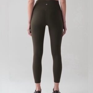 Lululemon Wunder Under Hi-Rise size 4